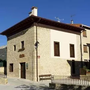Mercedes Etxea Villa